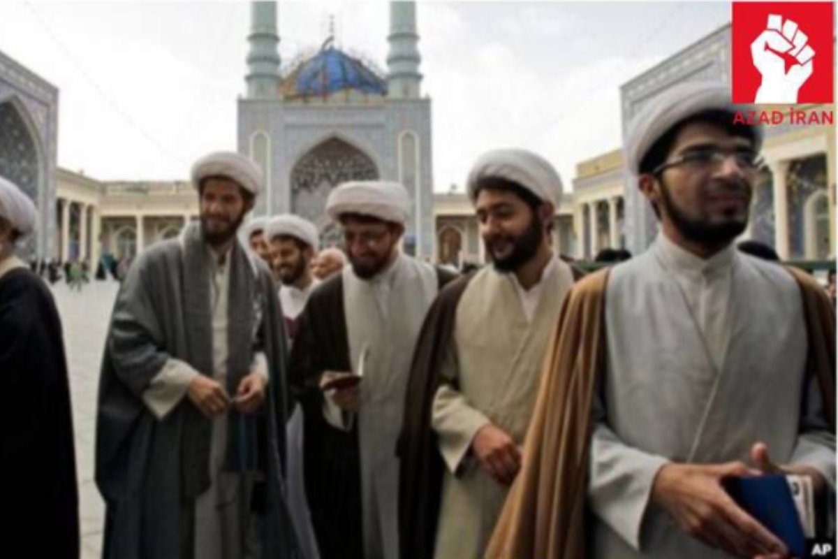 “Financial Times”: “İranda robotlar fətvaların verilməsinə kömək edə bilər” - FOTO