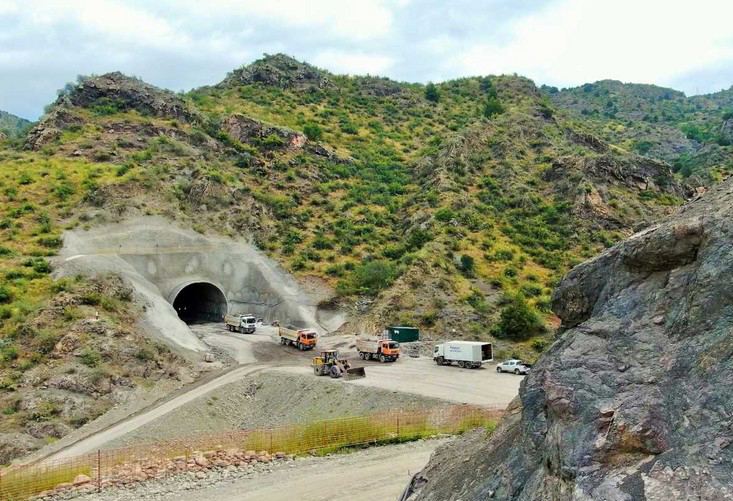 Xudafərin-Qubadlı-Laçın avtomobil yolunun tikintisi sürətləndirildi