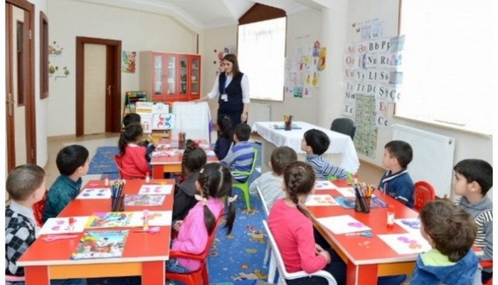 Dövlət Komitəsi: “İnternata göndərilən uşaqların sayı artıb"