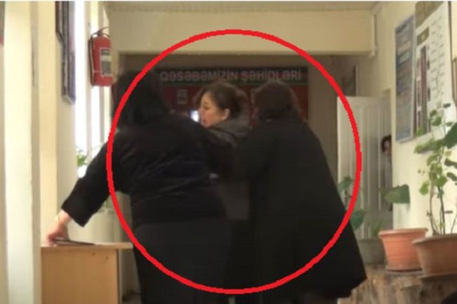 "Direktorla müəllimin mübahisəsi şagirdlərin gözü qarşısında baş verməməlidir" - ETİRAZ