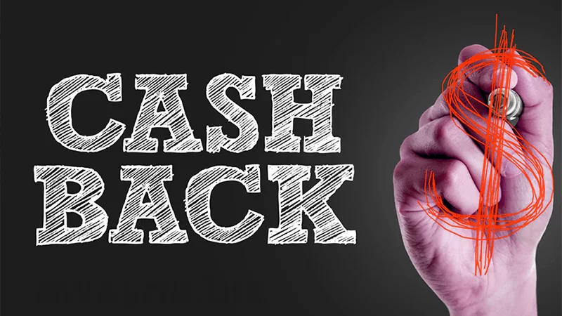 “Cashback” haqqında yanlış düşüncələr – İqtisadçı yazır