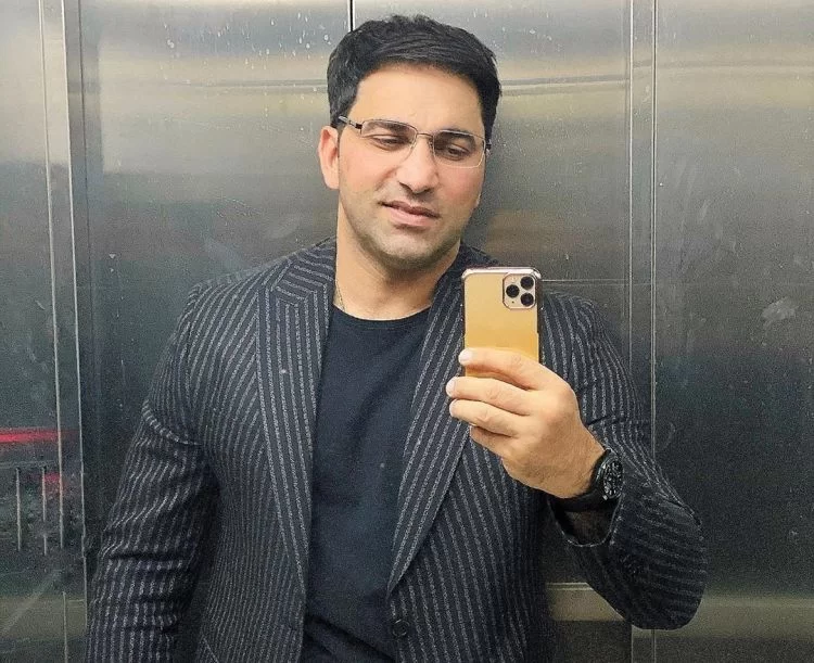 Anar Ələkbərov telefonda Kamilə nə deyib?