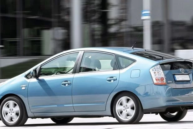 “Toyota Prius”ların qiymətindəki ucuzlaşma nə qədər davam edəcək? - VİDEO
