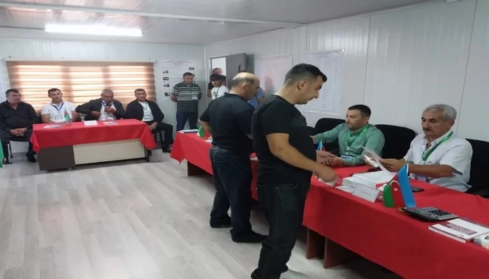 Laçın sakinləri doğma yurdlarında səs verirlər