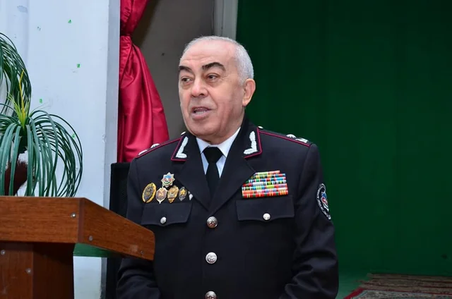 Generalın dəfninə görün kimlər gəldi - Foto