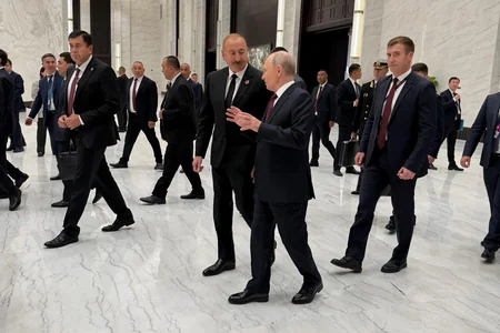 İlham Əliyev Bişkekdə Vladimir Putin ilə söhbət etdi - FOTO - VİDEO
