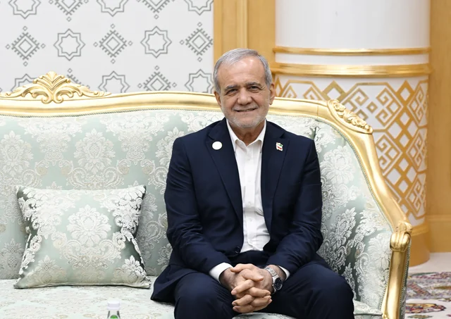 Türkmənbaşı şəhərində İlham Əliyevin Məsud Pezeşkianla görüşü keçirilib - Foto/Video