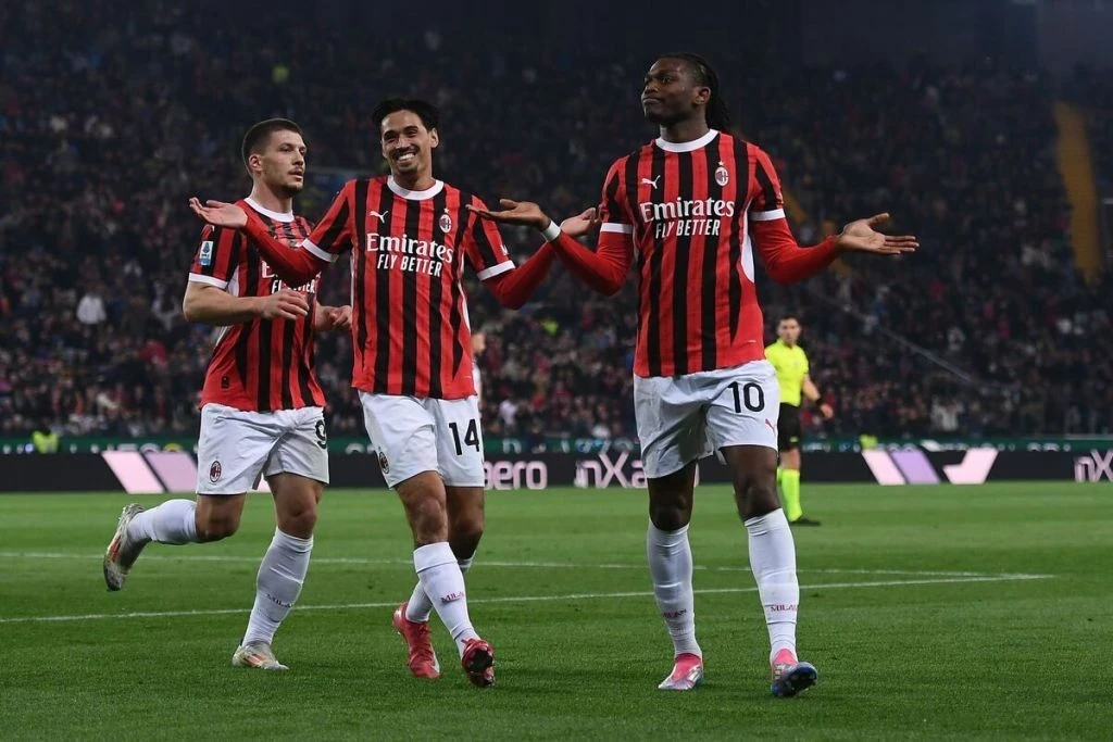 A Seriyası: “Milan" səfərdə "Udineze"ni 4:0 məğlub edib