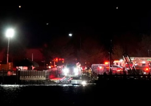 ABŞ-də sərnişin təyyarəsi hərbi helikopterlə toqquşub