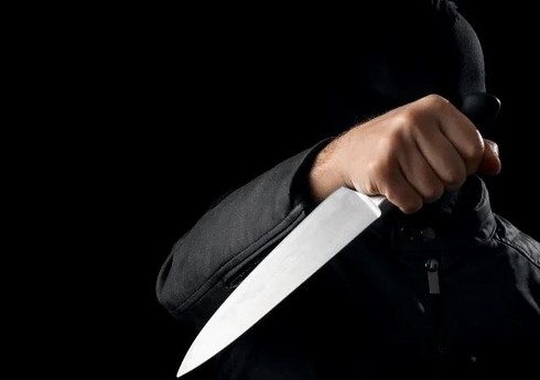 Almaniyada bıçaqlı hücum: 3 nəfər ölüb, 9-u yaralanıb