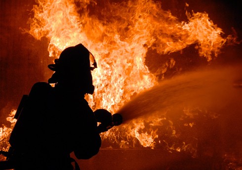 Almaniyanın ən böyük kimya zavodunda partlayış olub, 14 nəfər yaralanıb