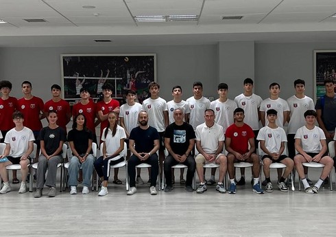 AMADA Azərbaycan Voleybol Federasiyası üçün seminar təşkil edib 