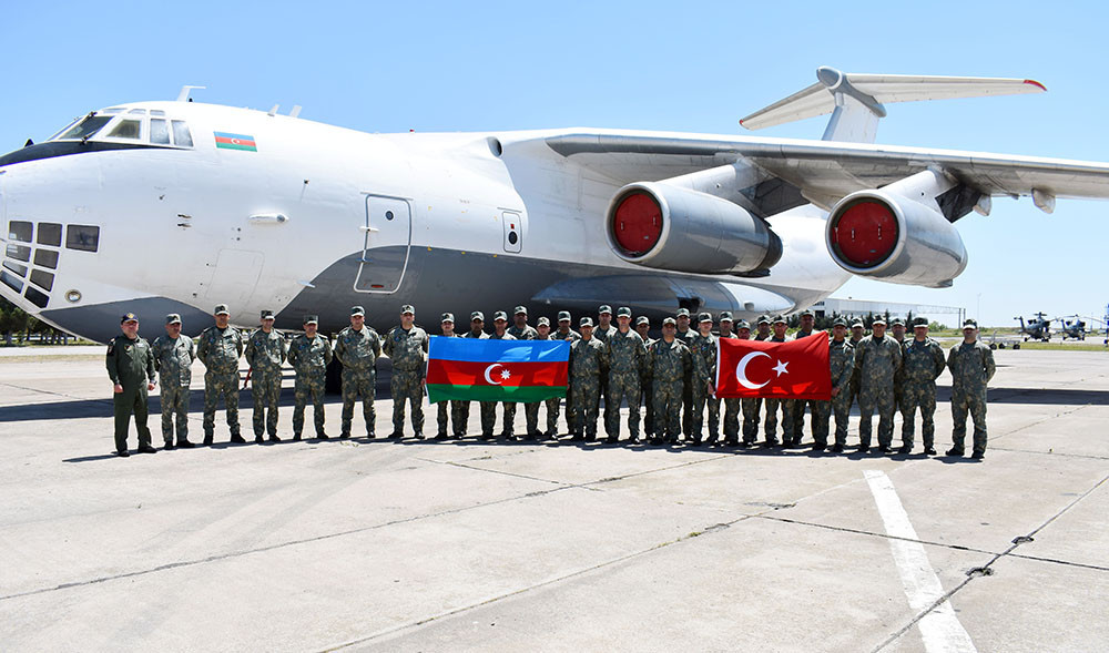 “Anadolu Ankası – 2025” təlimində iştirak edəcək heyət Türkiyəyə yola düşüb - FOTO - VİDEO