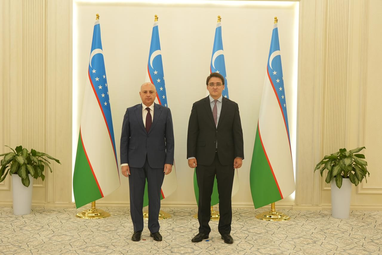 Azərbaycan və Özbəkistan XİN-ləri arasında siyasi məsləhətləşmələr keçirilib