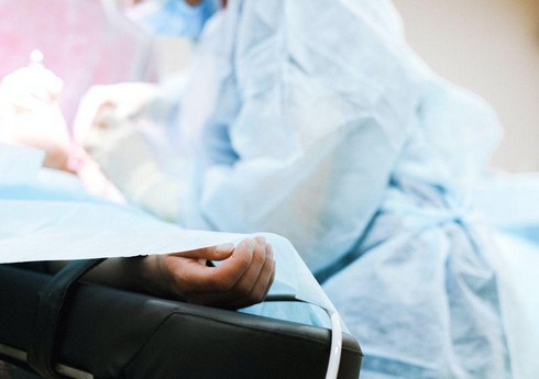 Bakıda mənzildən meyit tapılıb