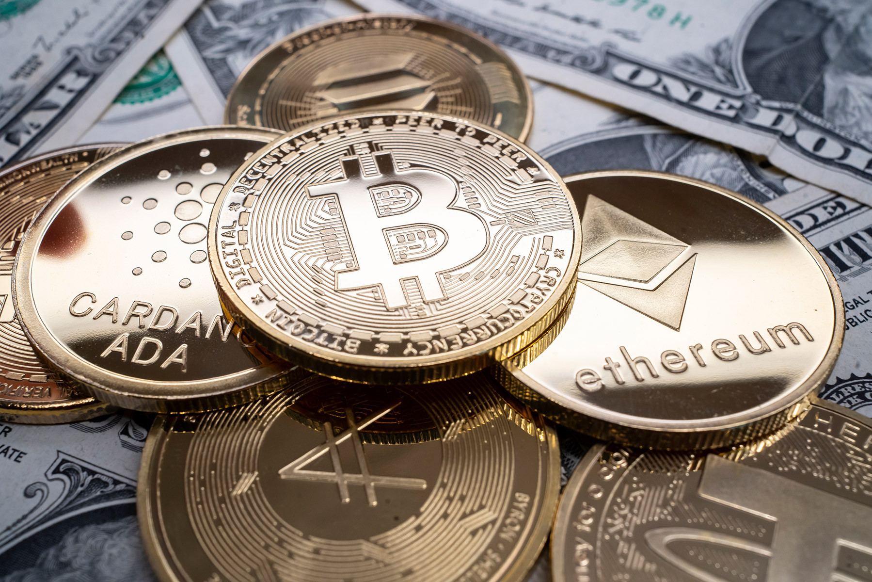 "Bitcoin"in qiyməti 87 min dolları ötüb - Kriptobirjada son durum