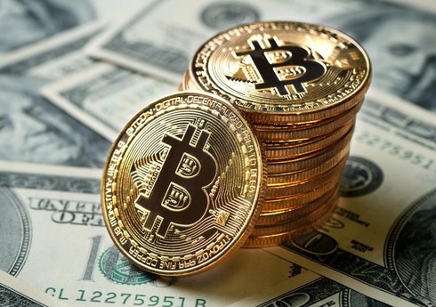 Bitkoin 2 %-ə yaxın bahalaşıb