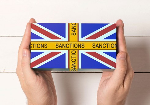 Britaniya Rusiyanın “kölgə donanması”na qarşı yeni sanksiyalar tətbiq edib