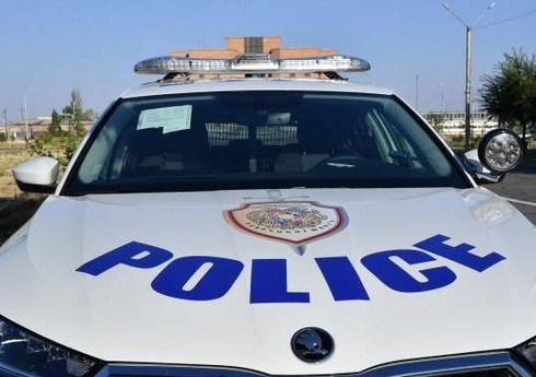 Ermənistanda polisə atəş açılıb, ölən və yaralanan var