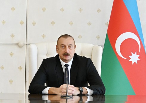 Gürcüstan Prezidenti Azərbaycan liderini təbrik edib