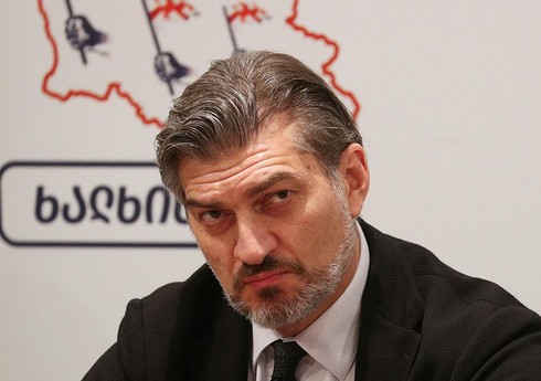 Gürcüstan Prezidenti “Xarici agentlər haqqında” qanunu imzalayıb