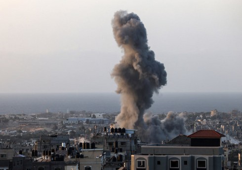 Husilər İsrailin cənubundakı Eylat limanına və hərbi obyektə hücum ediblər