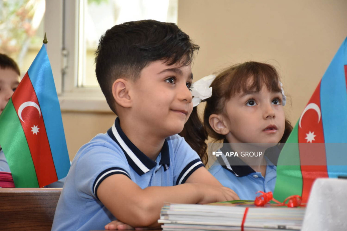 I sinfə qəbul prosesində prioritet tətbiq olunacaq məktəblərin siyahısı açıqlanıb