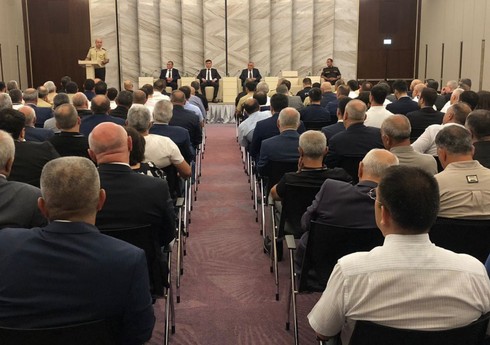 İnsanların kütləvi toplaşdığı obyektlərin yanğına qarşı vəziyyəti müzakirə olunub