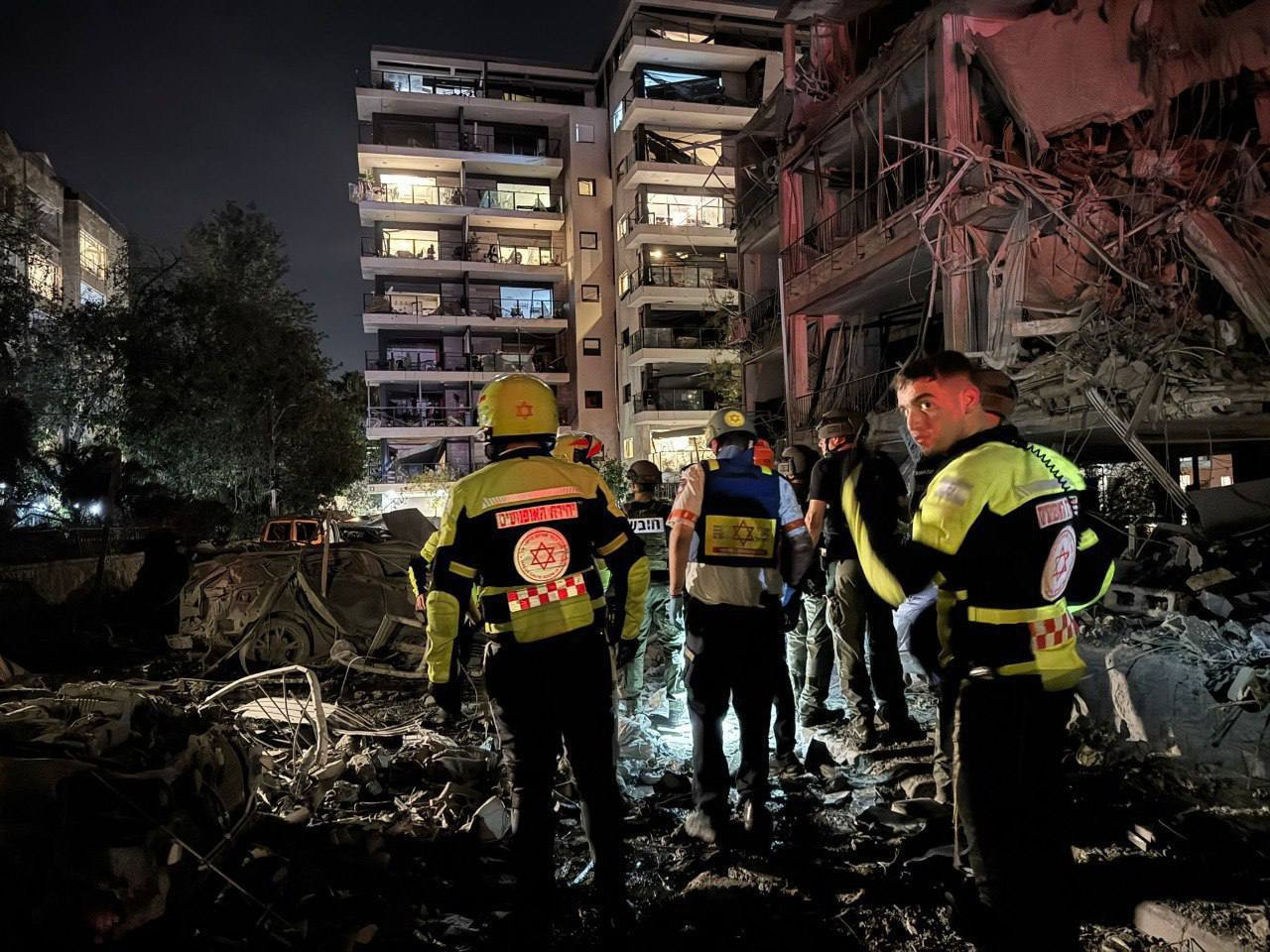 İranın İsrailə endirdiyi raket zərbələri nəticəsində ölənlərin sayı 3-ə çatıb, 91 nəfər yaralanıb