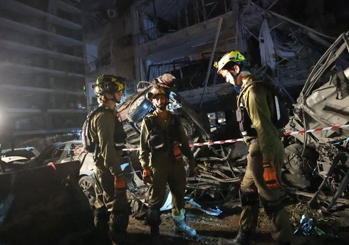 İranın İsrailə endirdiyi raket zərbələri nəticəsində ölənlərin sayı 4-ə, yaralıların sayı 70-ə çatıb