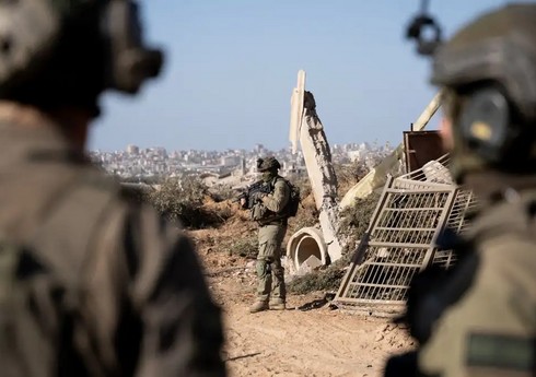 İsrail Ordusu İranda yeraltı raket anbarına hücum edib