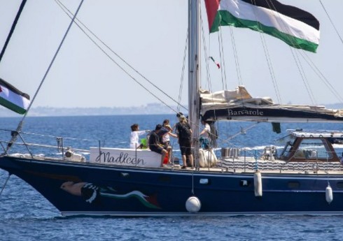 İsrail XİN: “Madlin” gəmisi sahilə doğru üzür, sərnişinlər ölkələrinə qayıdırlar