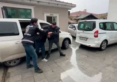 İstanbulda polisə hücum olub, üç nəfər yaralanıb