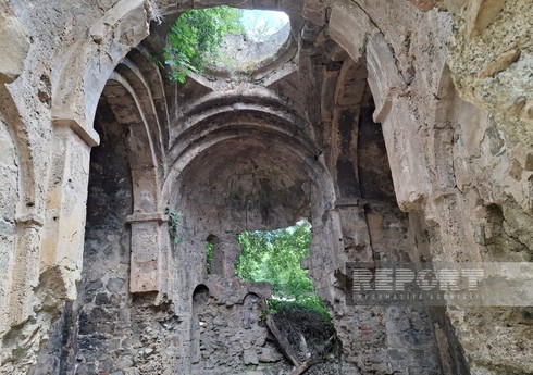 Şəkidə dövlət mühafizəsində olan min illik məbədin bərpaya ehtiyacı var