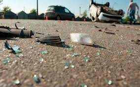 Şəkidə iki avtomobil toqquşub, xəsarət alanlar var