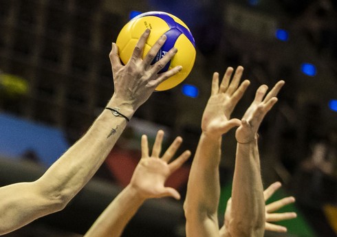 Kişi voleybolçular arasında Azərbaycan Yüksək Liqasında II tura yekun vurulub