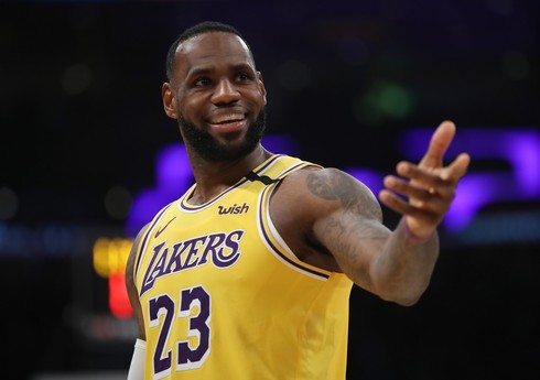 Lebron Ceyms tarixi rekorda imza atıb