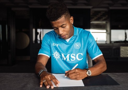 "Napoli" braziliyalı futbolçunun keçidini açıqlayıb