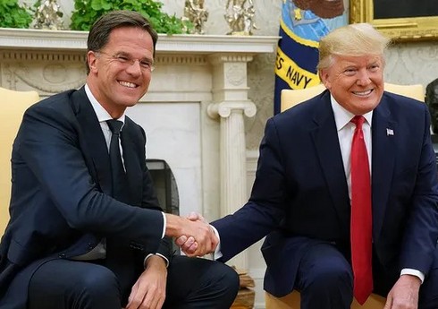 NATO Baş katibi: Ukrayna həqiqətən böyük miqdarda hərbi texnika ala bilər