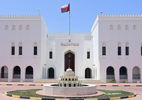 Oman XİN: İsrailin İrana hücumu Tehranın nüvə proqramı üzrə danışıqlara mane olur