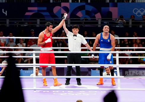Paris-2024: Azərbaycan boksçusu 1/4 finala adlayıb