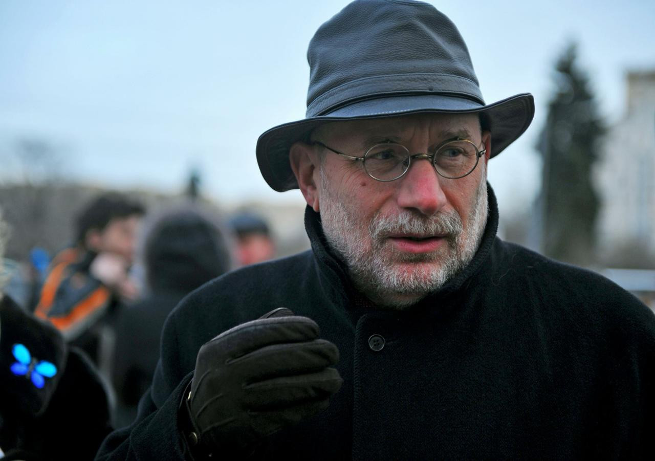 Prokuror Boris Akuninə 18 il qiyabi həbs cəzası istəyib