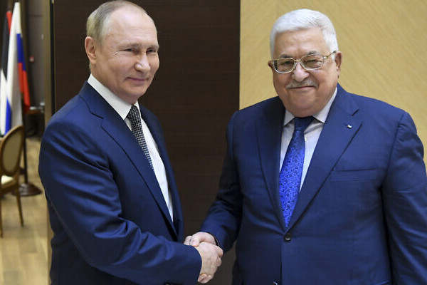 Putinlə Mahmud Abbas arasında görüş başlayıb