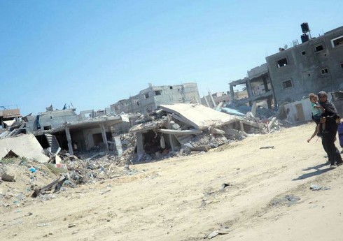 Qəzzada humanitar yardım məntəqəsi atəşə tutulub, ölən və xəsarət alanlar var