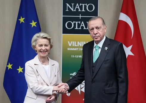 Ərdoğan Avropa Komissiyasının sədri ilə Suriyaya humanitar yardımın tədarükünü müzakirə edəcək