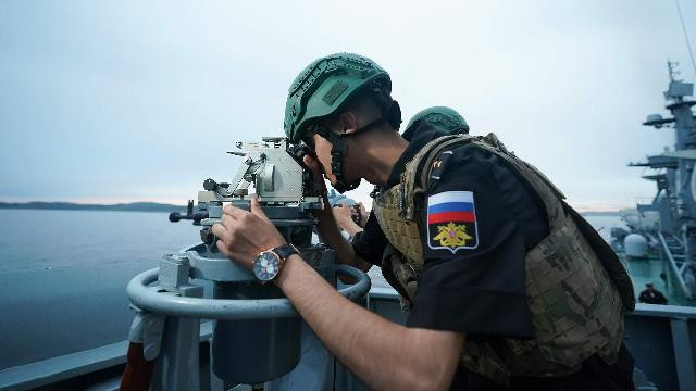 Rusiya donanma təlimlərinə başlayıb