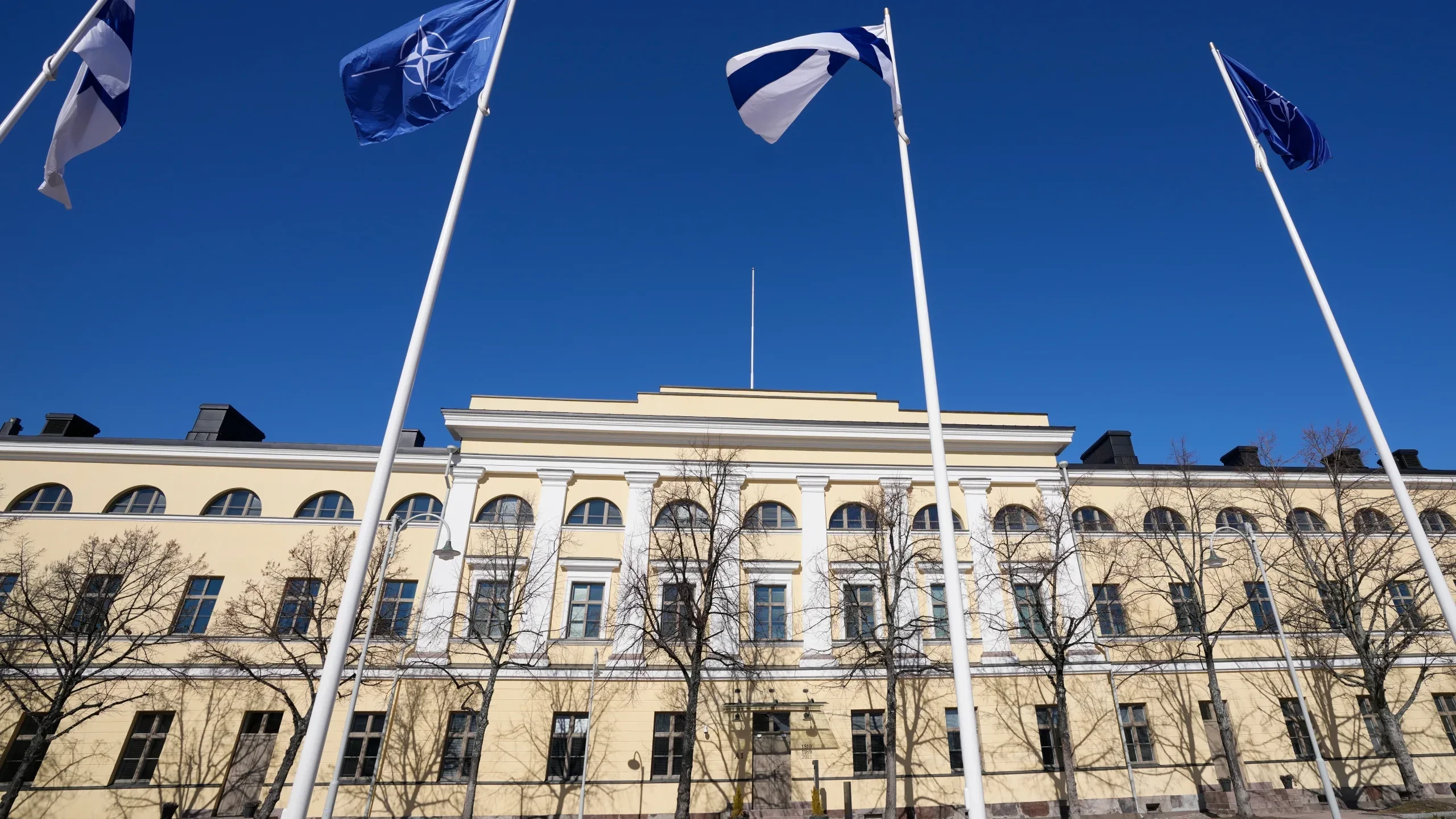 Rusiya gəmisi Finlandiyanın ərazi sularını pozub