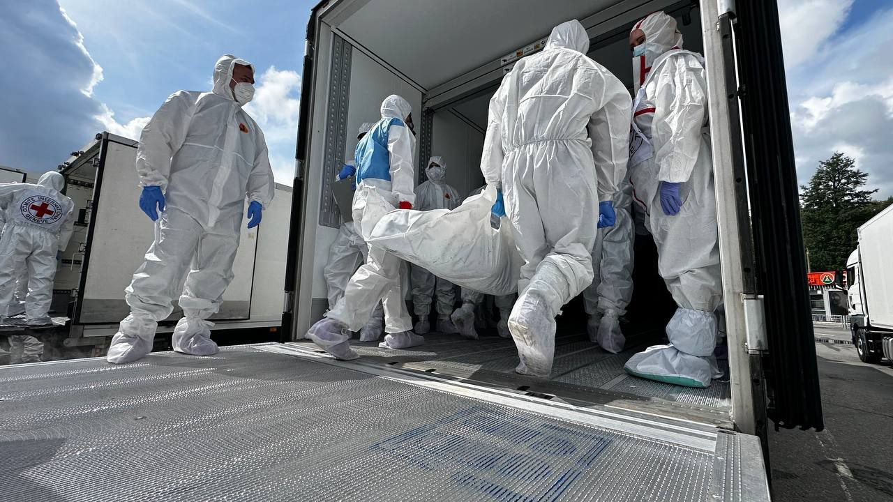 Rusiya Ukraynaya daha 1000 hərbçinin meyitini təhvil verib