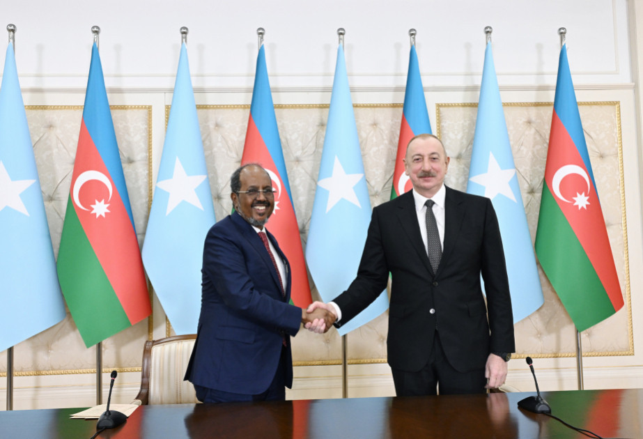 Somali dövlət başçısı Prezident İlham Əliyevi təbrik edib