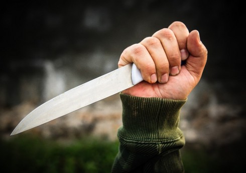 Sumqayıtda 29 yaşlı kişi tanışı tərəfindən bıçaqlanıb